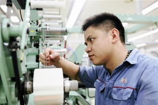 江西中煙井岡山卷煙廠(chǎng)卷包車(chē)間 精益求精抓質(zhì)量，多措并舉保市場(chǎng)